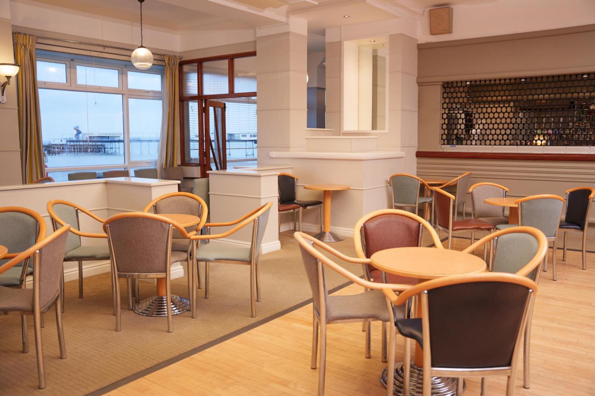 Trouville Hotel By Compass Hospitality Sandown Eksteriør billede